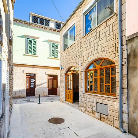 Martina Apartamento Vela Luka